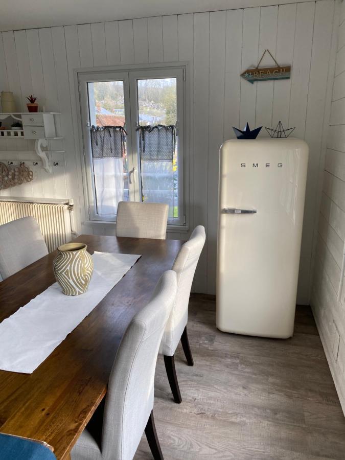 Cottage Familial Avec Jardin - 200M De La Plage イポール エクステリア 写真