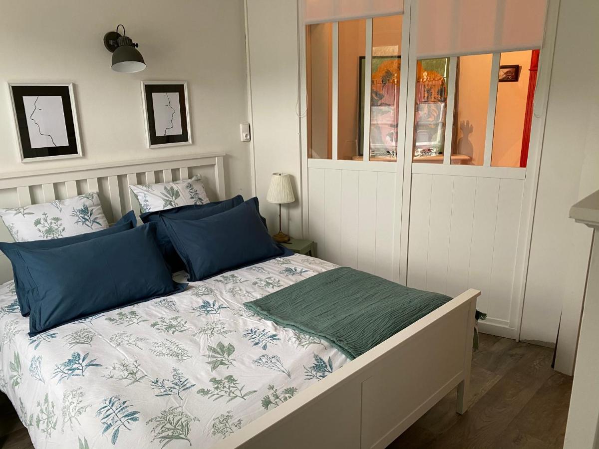 Cottage Familial Avec Jardin - 200M De La Plage イポール エクステリア 写真