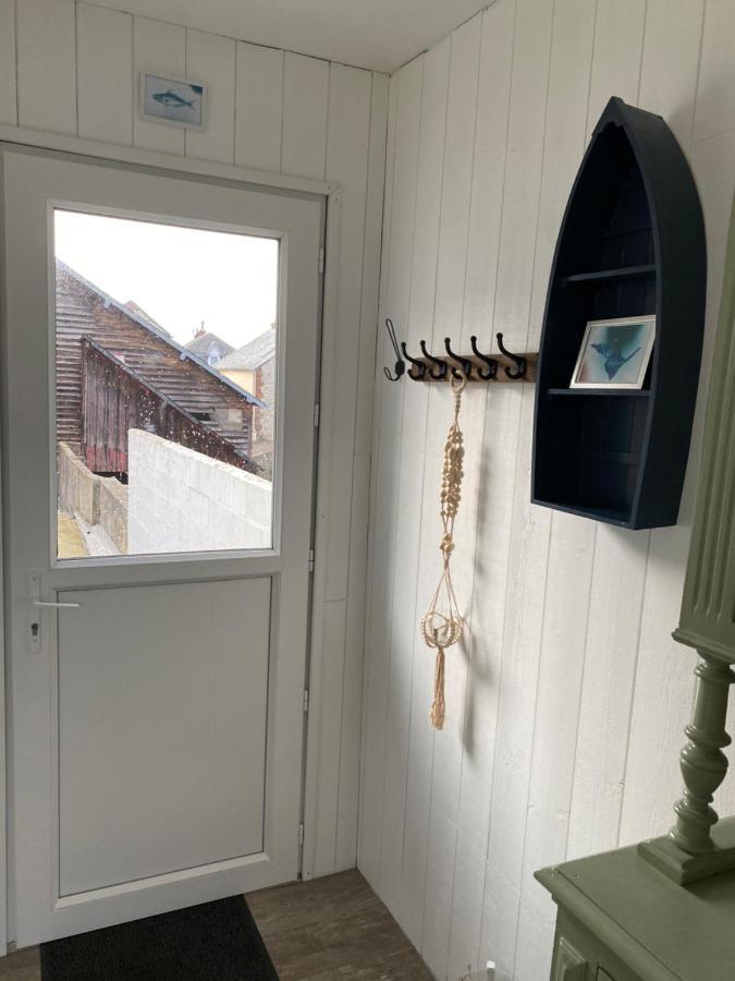 Cottage Familial Avec Jardin - 200M De La Plage イポール エクステリア 写真